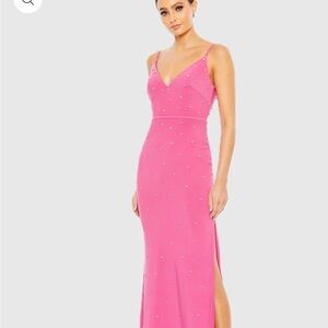 Mac Duggal Pink Rhinestone Embellished Sleeveless V-Neck Gown